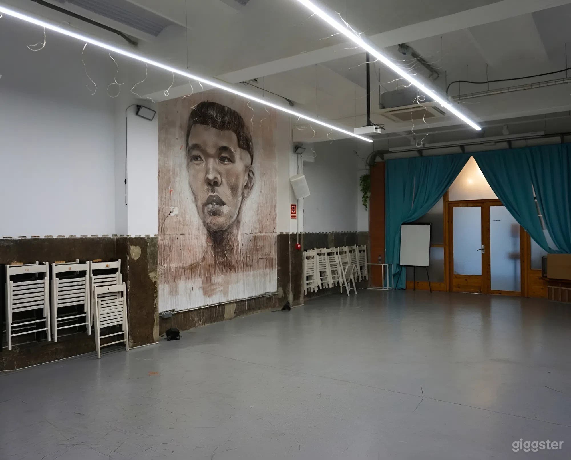 Espacio versátil para eventos, reuniones y talleres Foto 3