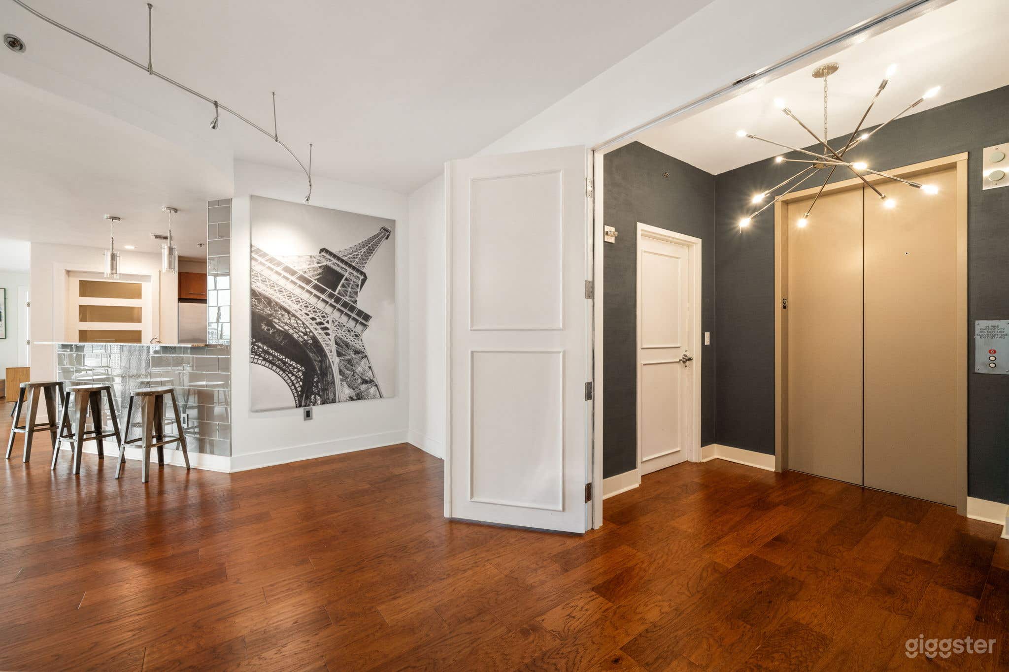 Skyline Luxury with Panoramic ATL Views Photo 2