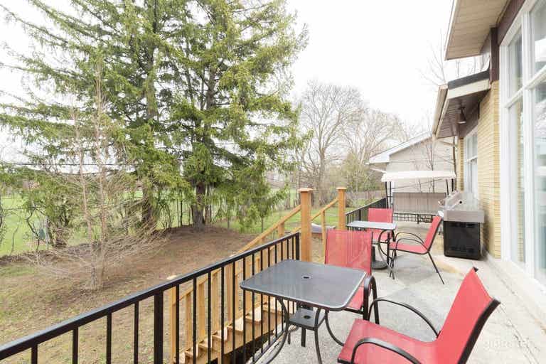  Spacious Open Concept Home 