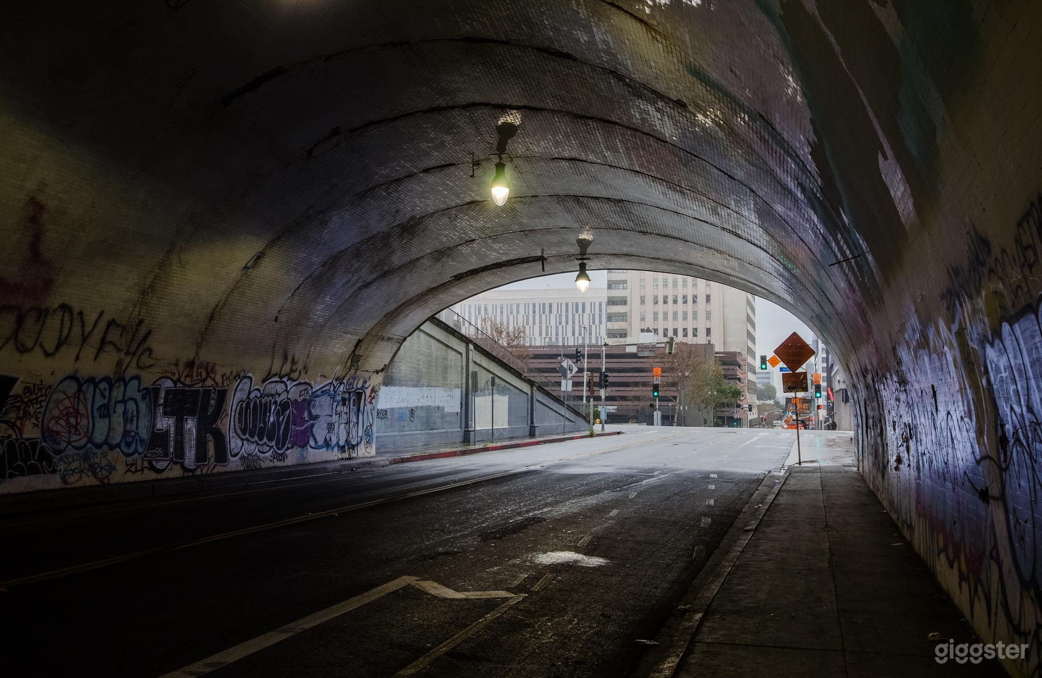 2nd Street Tunnel Photo 3