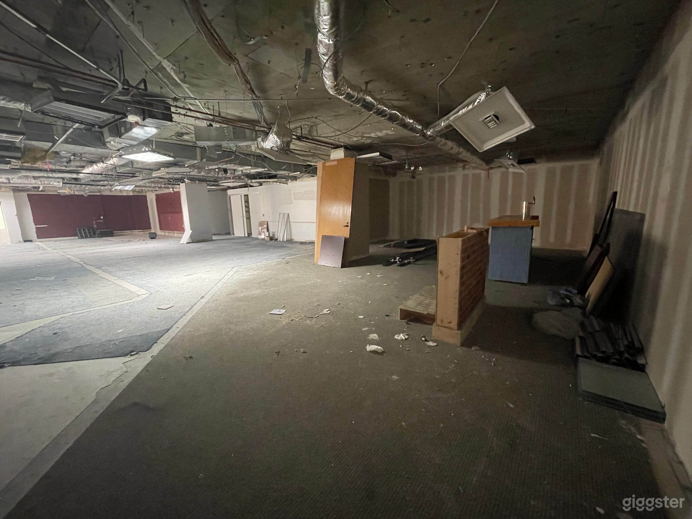 Suite 520: MR.ROBOT (LAX) Photo 4