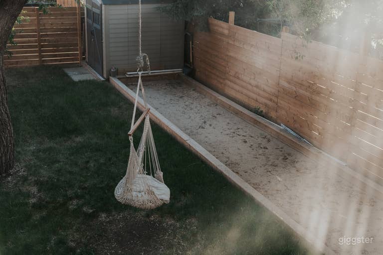  Picture Ready Home in East Central Edmonton 