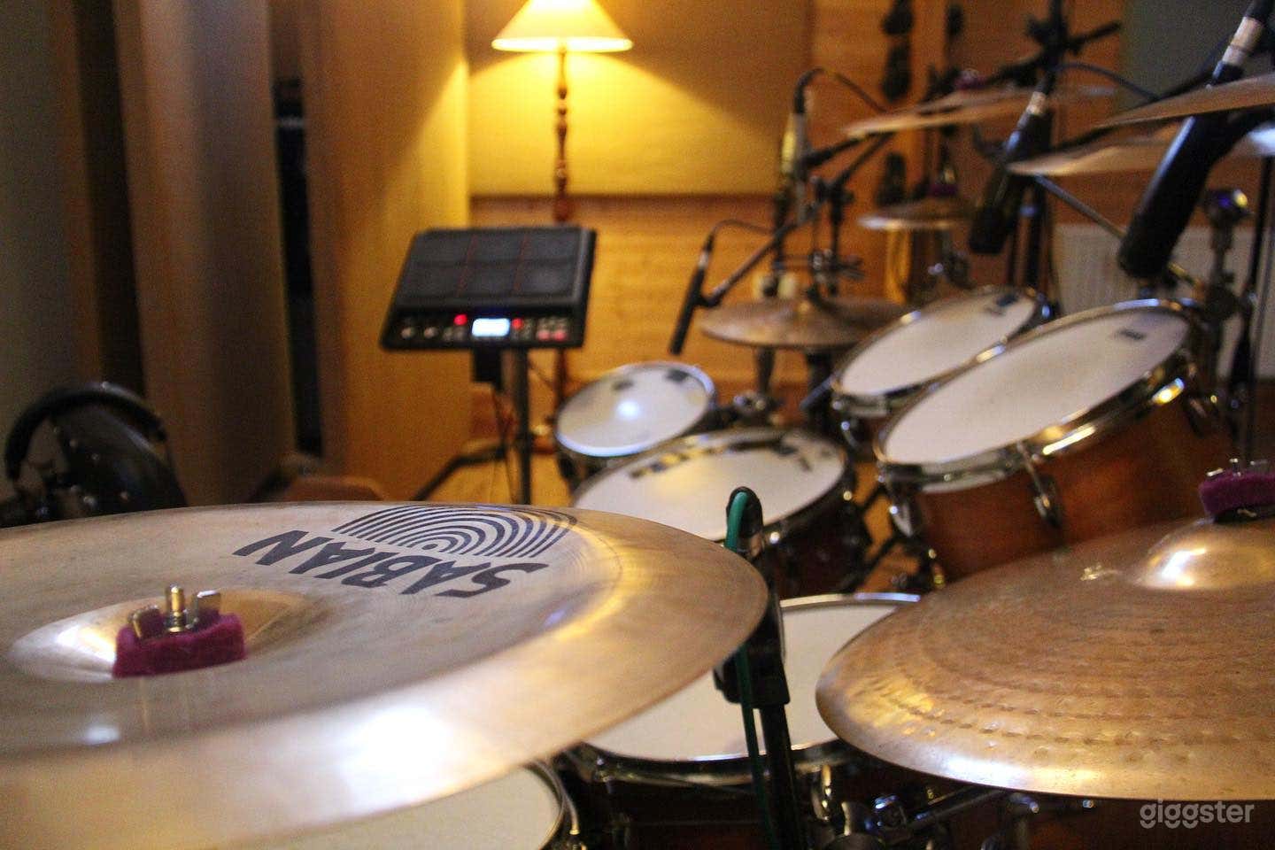 A Boutique Solar Powered Recording Studio in Hove Photo 4