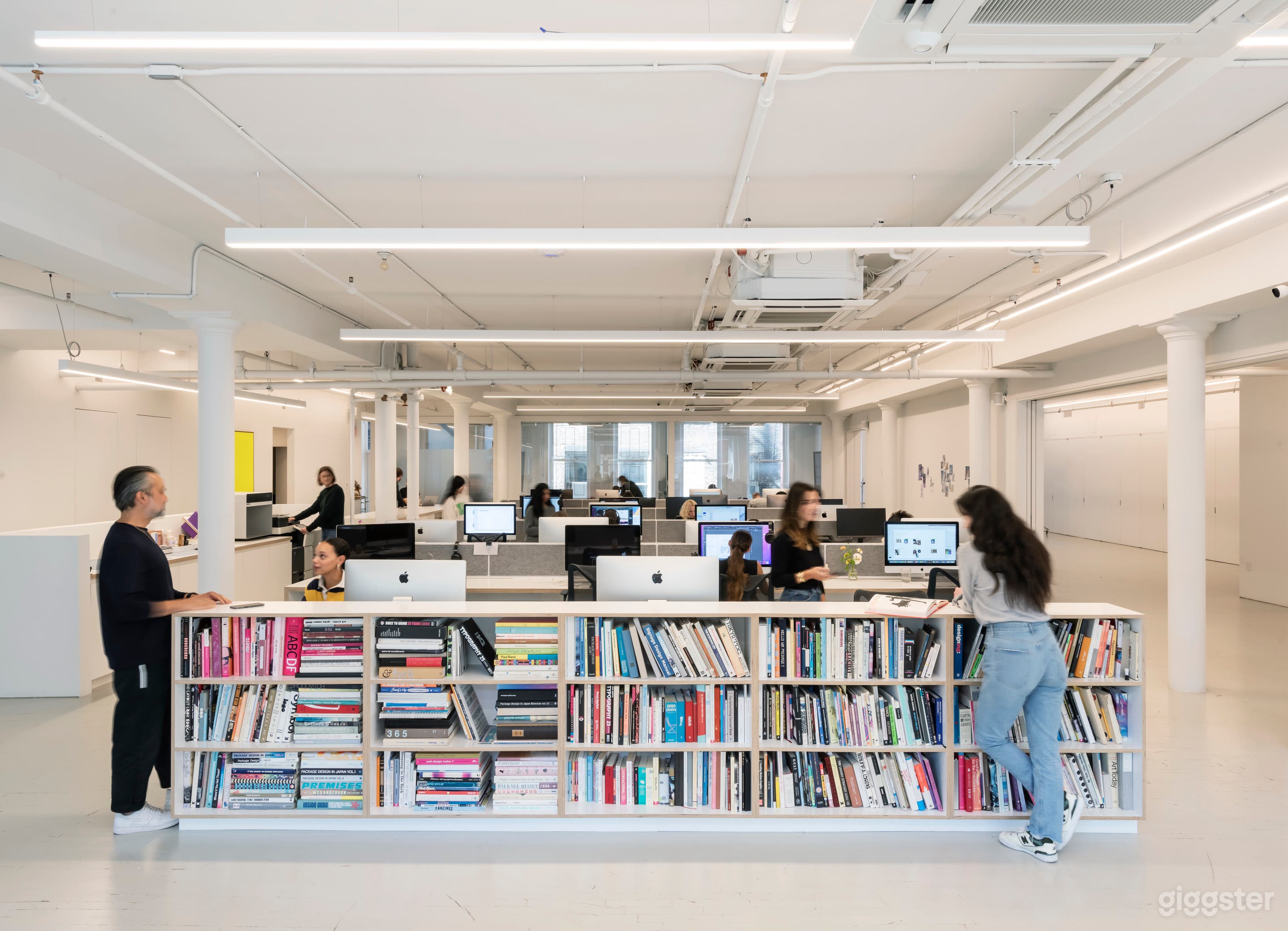 Photo Studio located in the heart of Soho  Photo 3