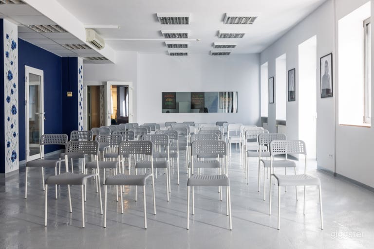  Flexible Event Space with Networking Area in Warsaw 