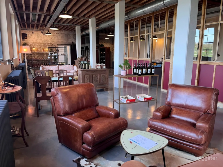  Old Normandy cider press: rustic industrial loft 