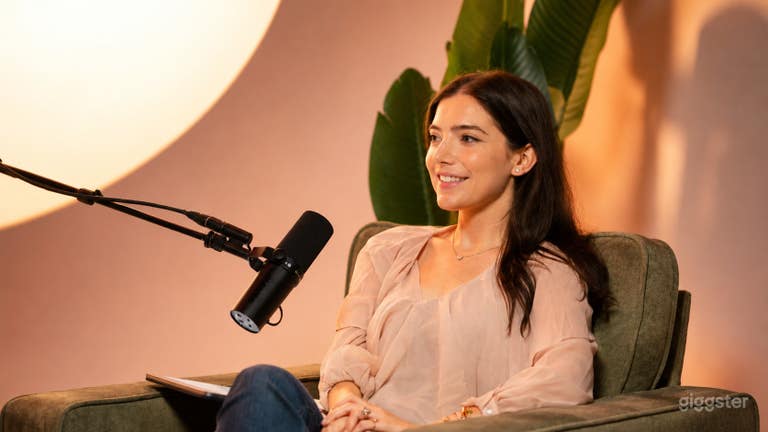  Horizon LED Wall Podcast Studio with Full Crew 