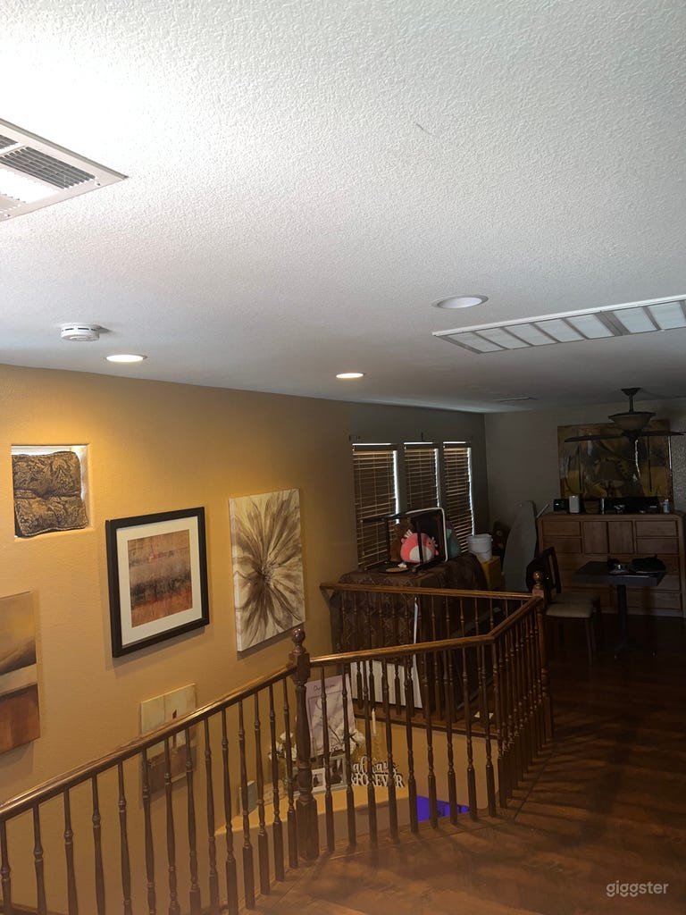  Las Vegas Home 8-miles from downtown 