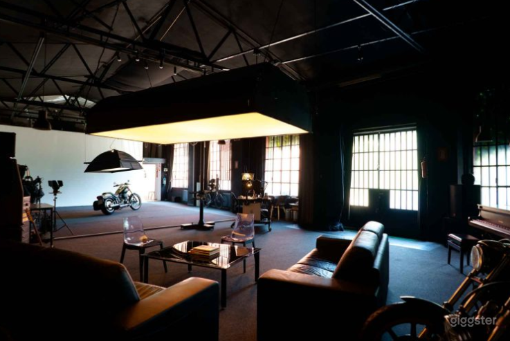 Studio fotografico a Milano unico nel suo genere Photo 1