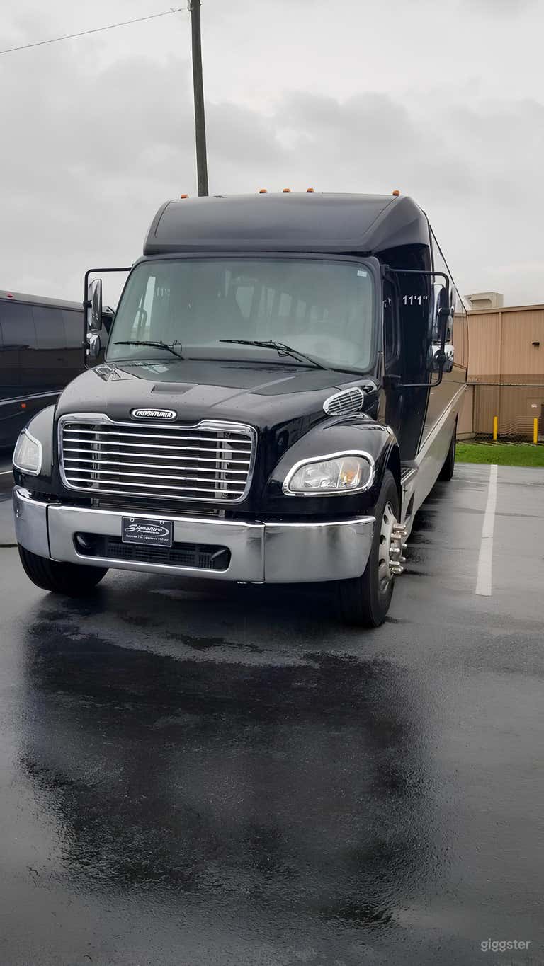  Nashville Nightingale 