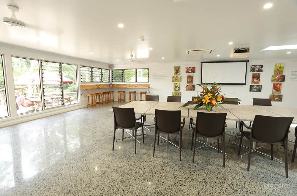 Function Room Photo 3