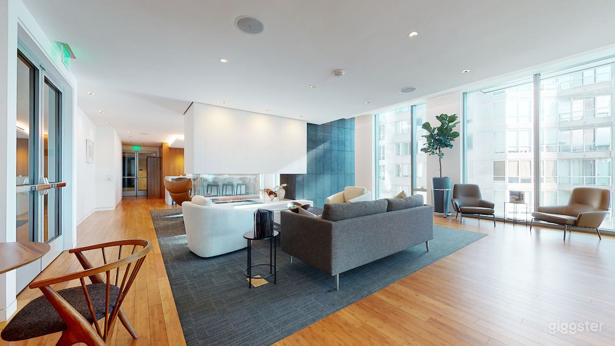 Luxury Lounge w/ Kitchen in East Cut Photo 1