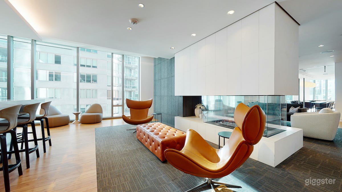 Luxury Lounge w/ Kitchen in East Cut Photo 2