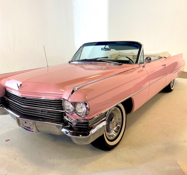  #76,158 Barbie Pink Classic Cadillac Deville 