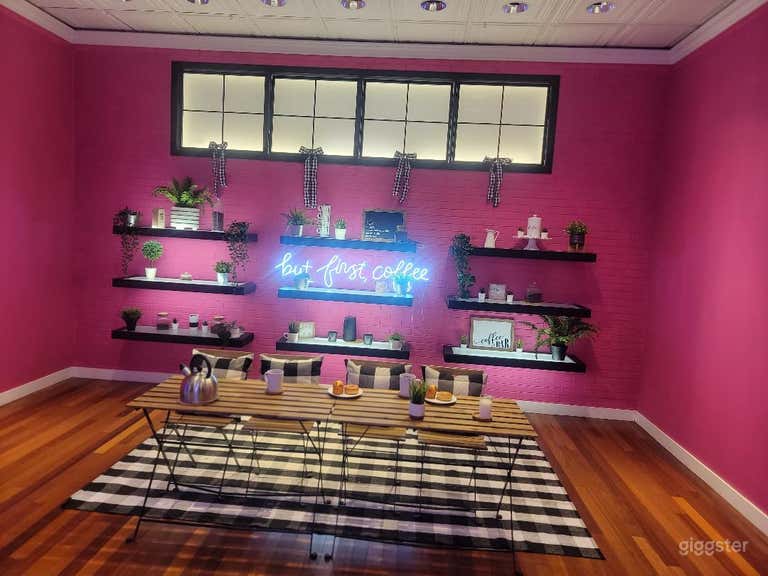  A Selfie Journey Through the World's Hidden Gems 