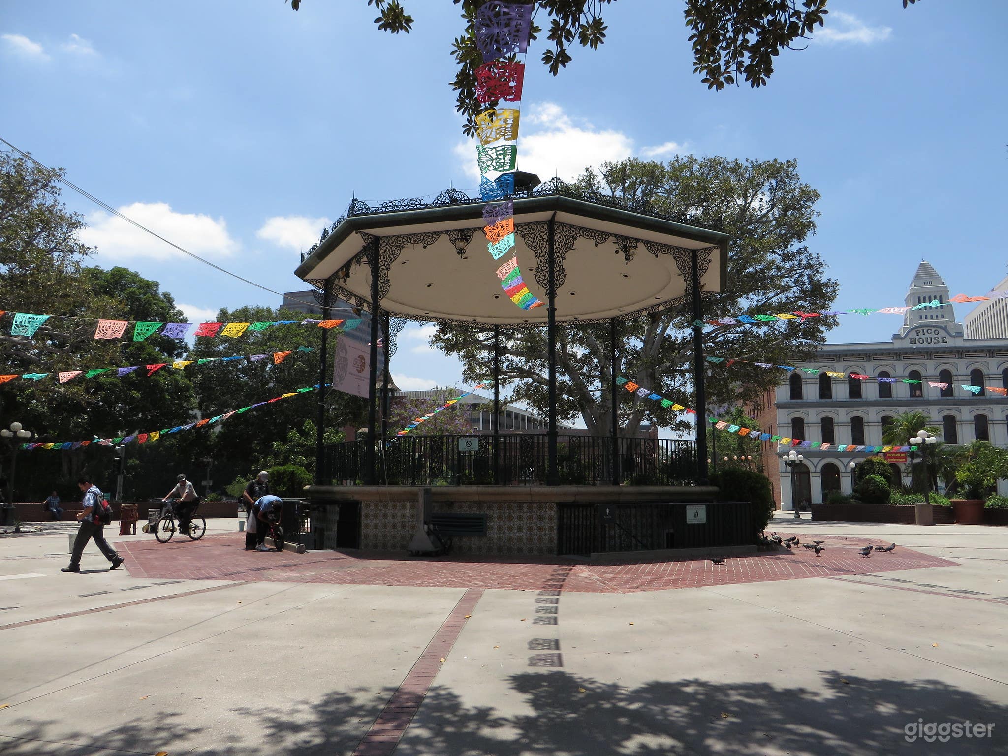 El Pueblo de Los Angeles Photo 2