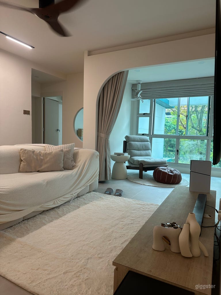  Cozy Wabi Sabi Home with Natural Light 