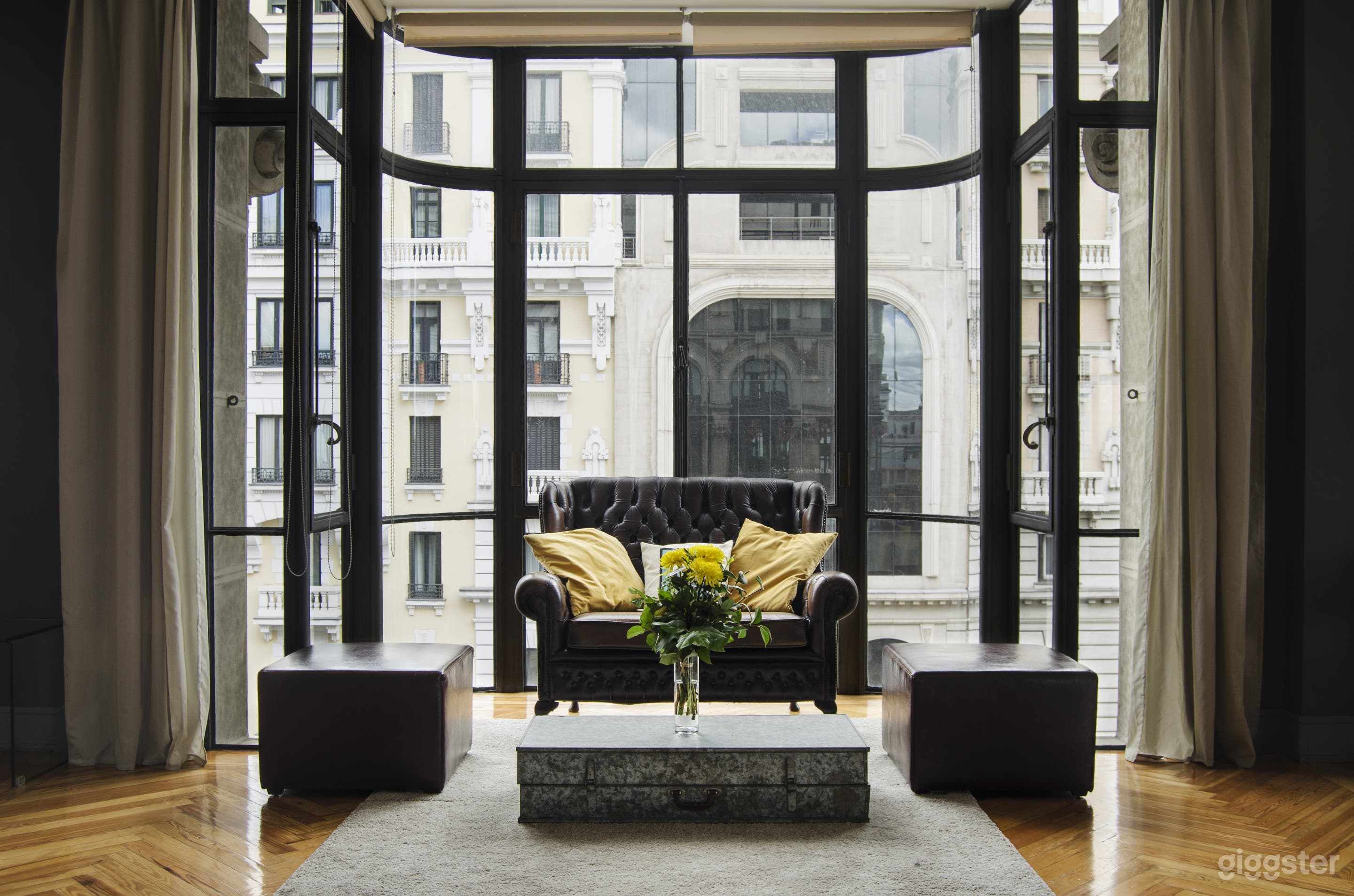 Espacio super elegante y moderno con vista increíble. Foto 1