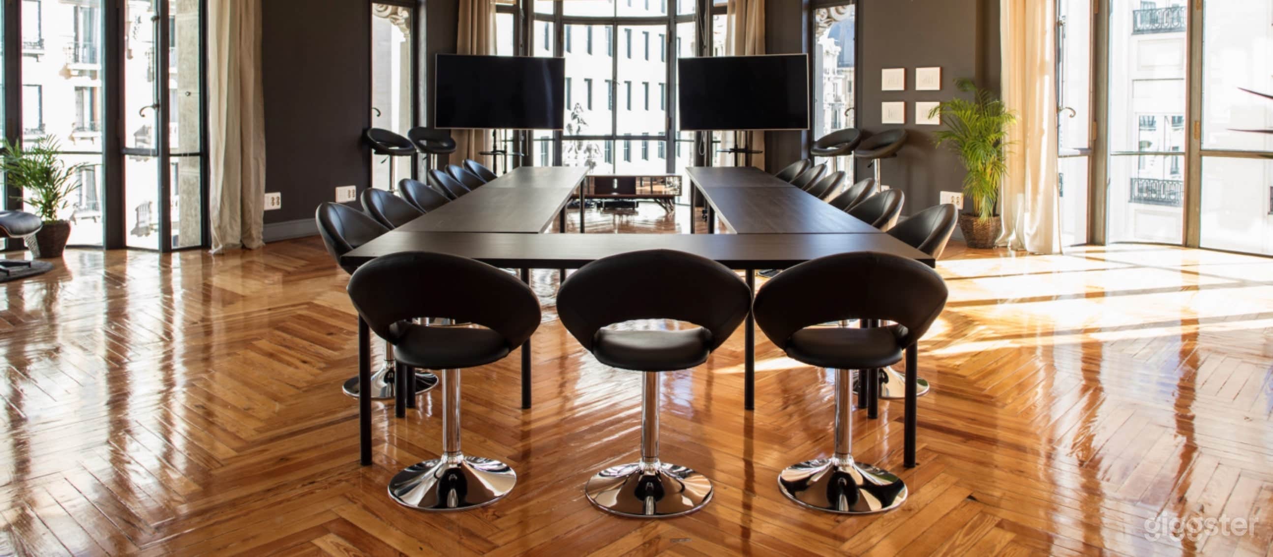 Espacio super elegante y moderno con vista increíble. Foto 4