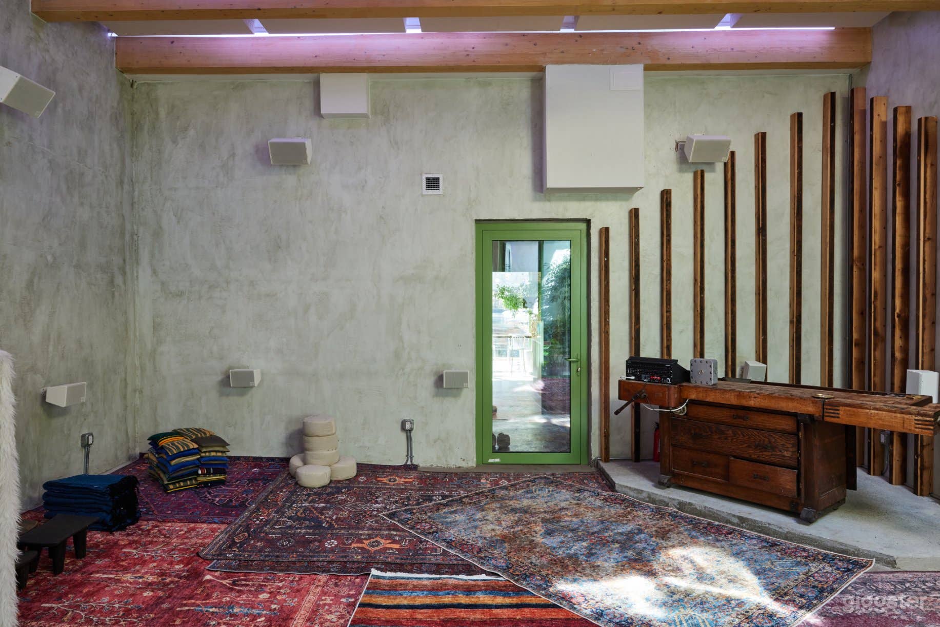 Sustainable and Serene Cafe in Williamsburg Photo 3