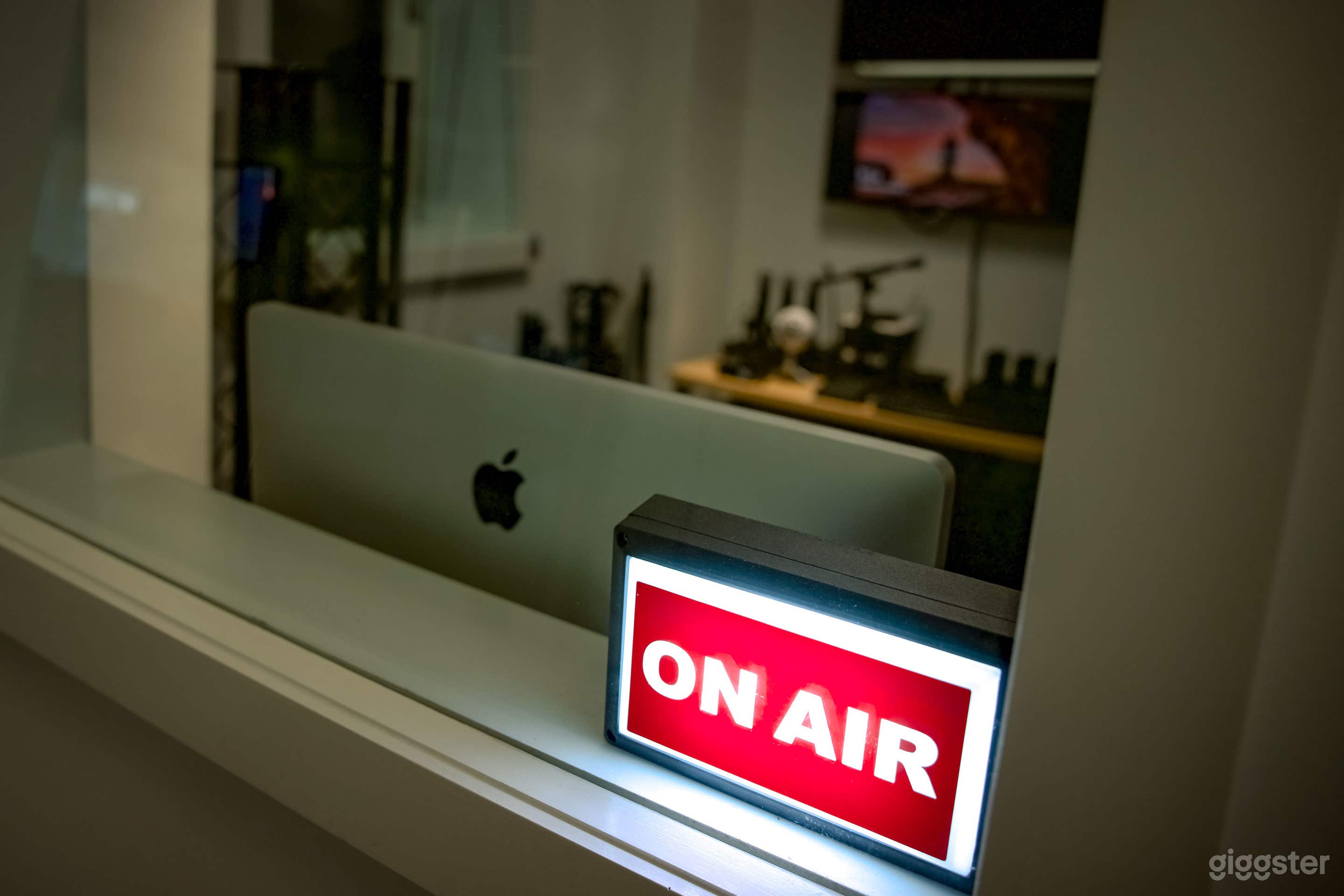 Podcast Studio with Professional Plug & Play Setup Photo 4