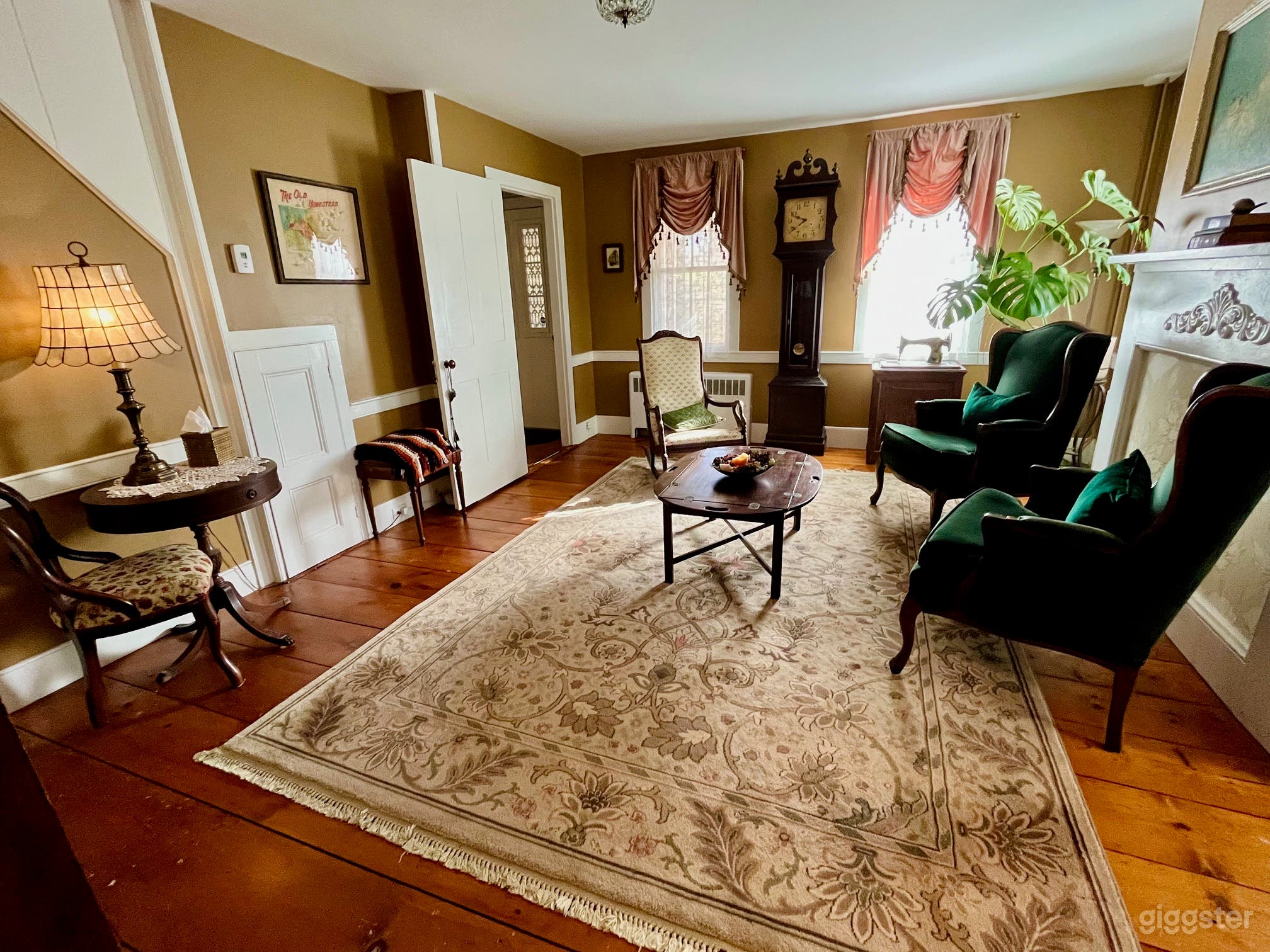 Rustic Family Farmhouse with Wooded Grounds – Full Buyout Photo 1