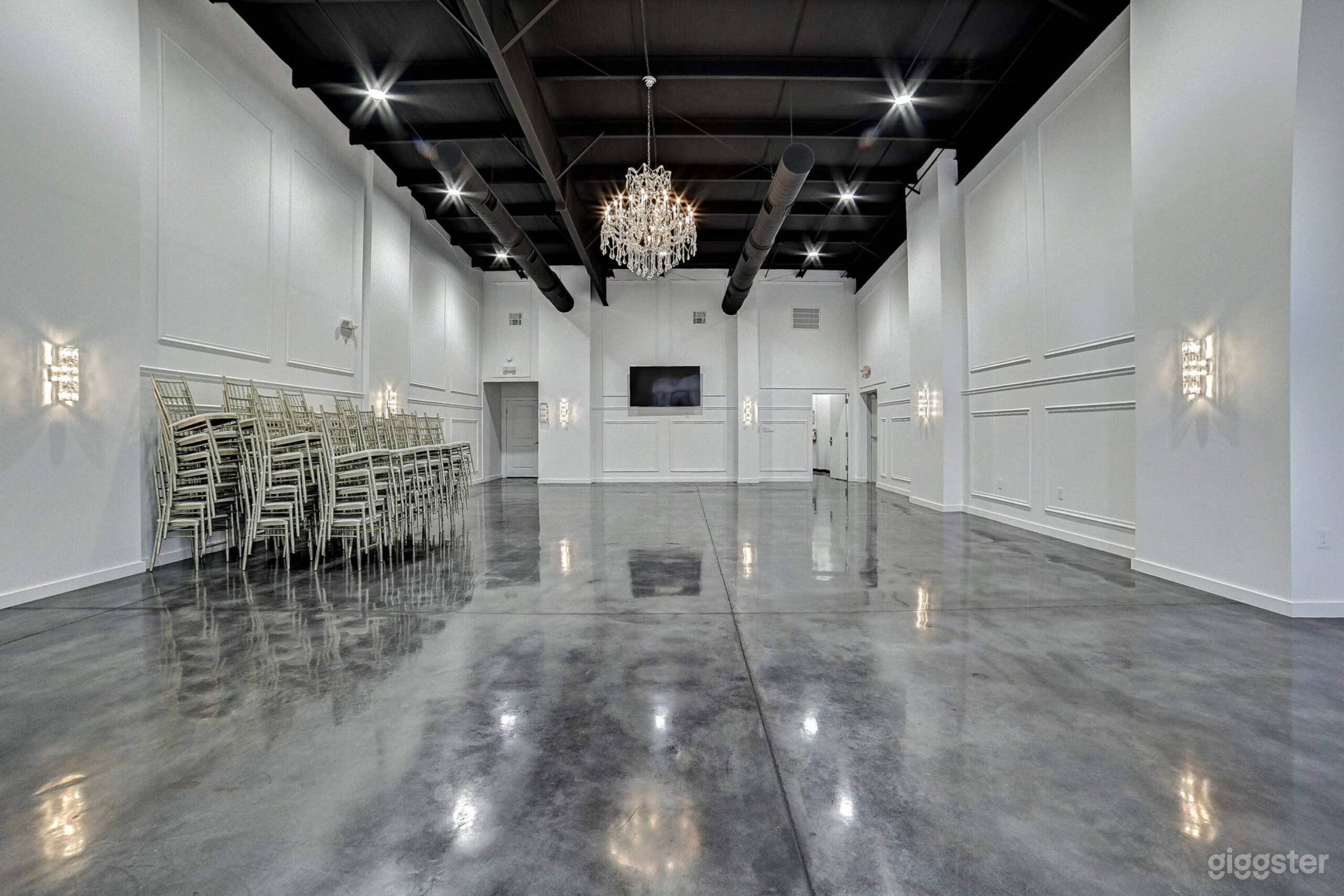 The Bethel Suite: A Stylish and Versatile Venue Photo 4