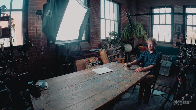  Mission District Loft Space + Freight Elevator 