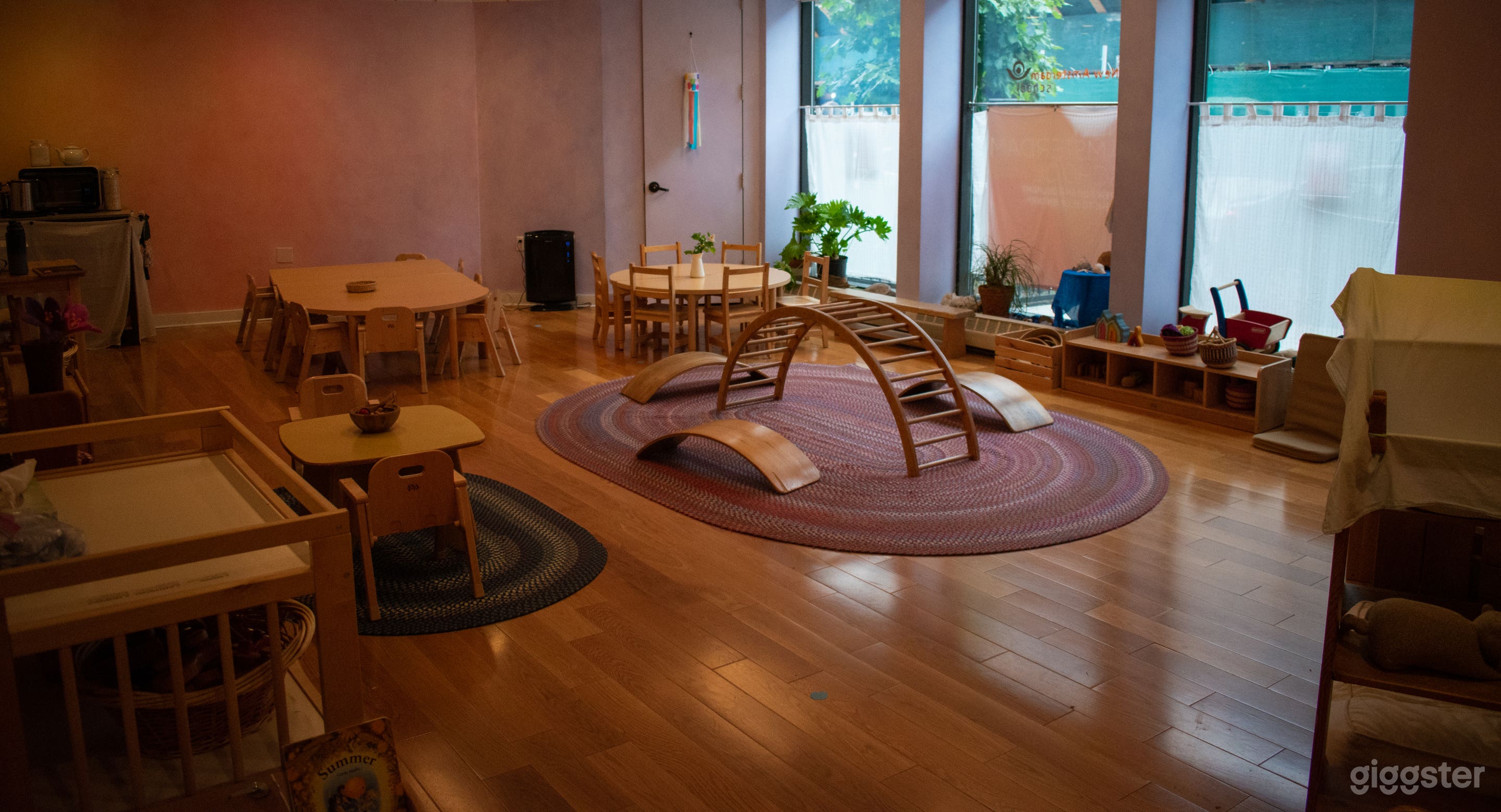 Large Stunning Space for Community in East Village Photo 3