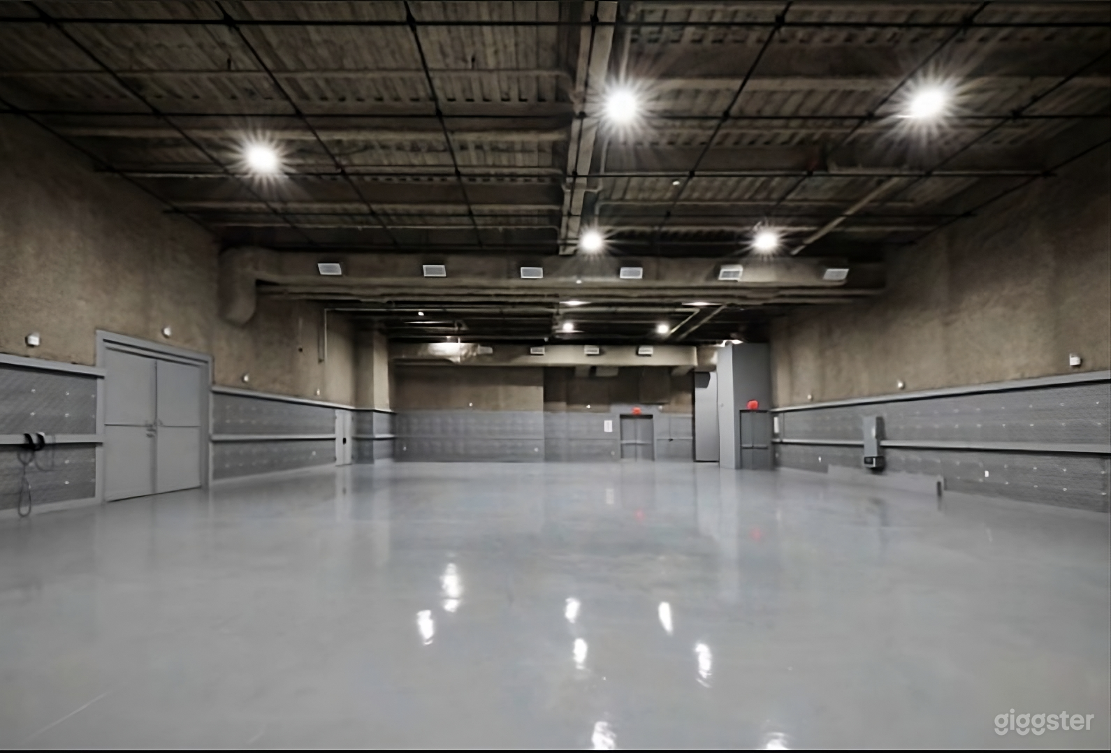 Brand-new event space in Williamsburg 20k SF Photo 1