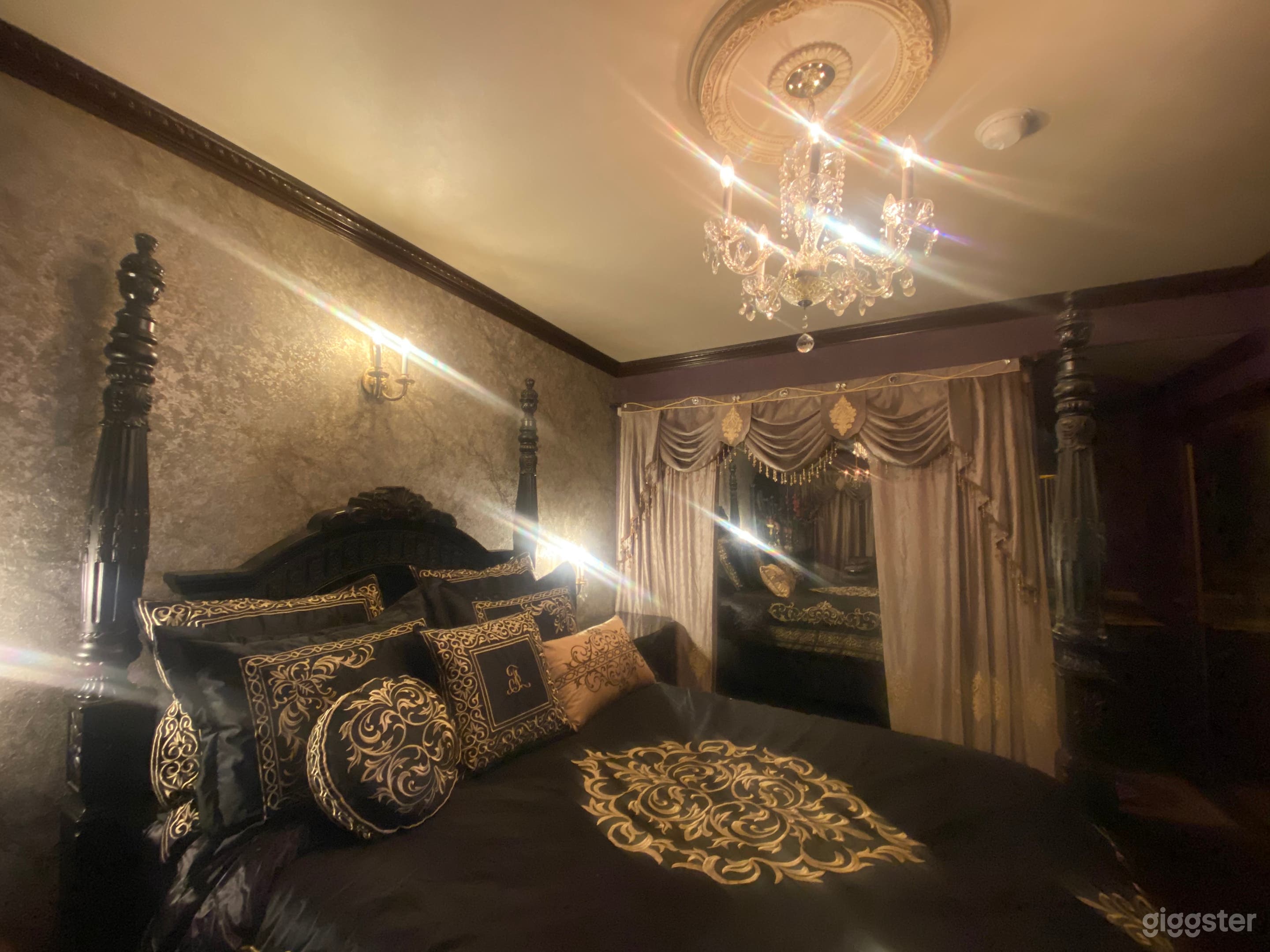 Boudoir Bedrooms seductive shoots private shower Photo 3