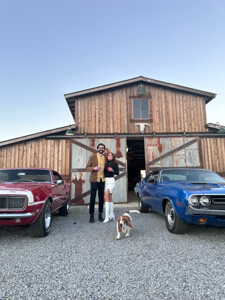  Perfect for couples/family photos. 