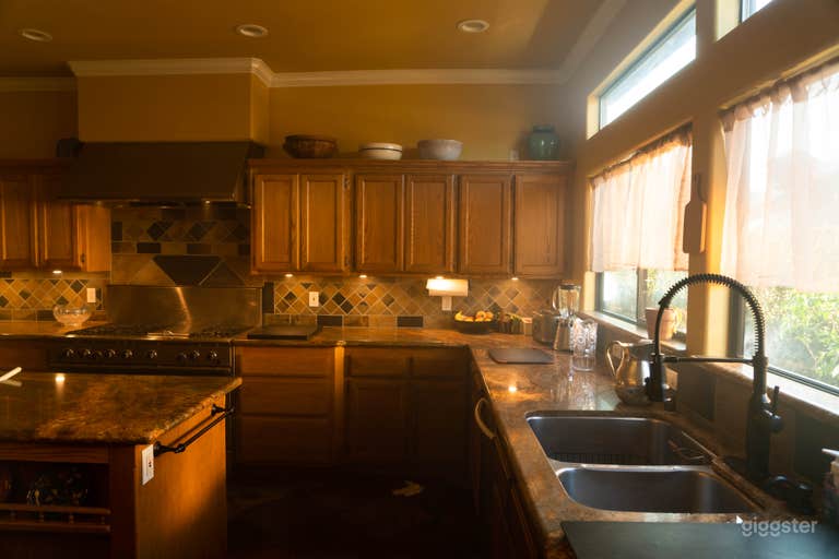  Harvey Home-Great areas for filming!  