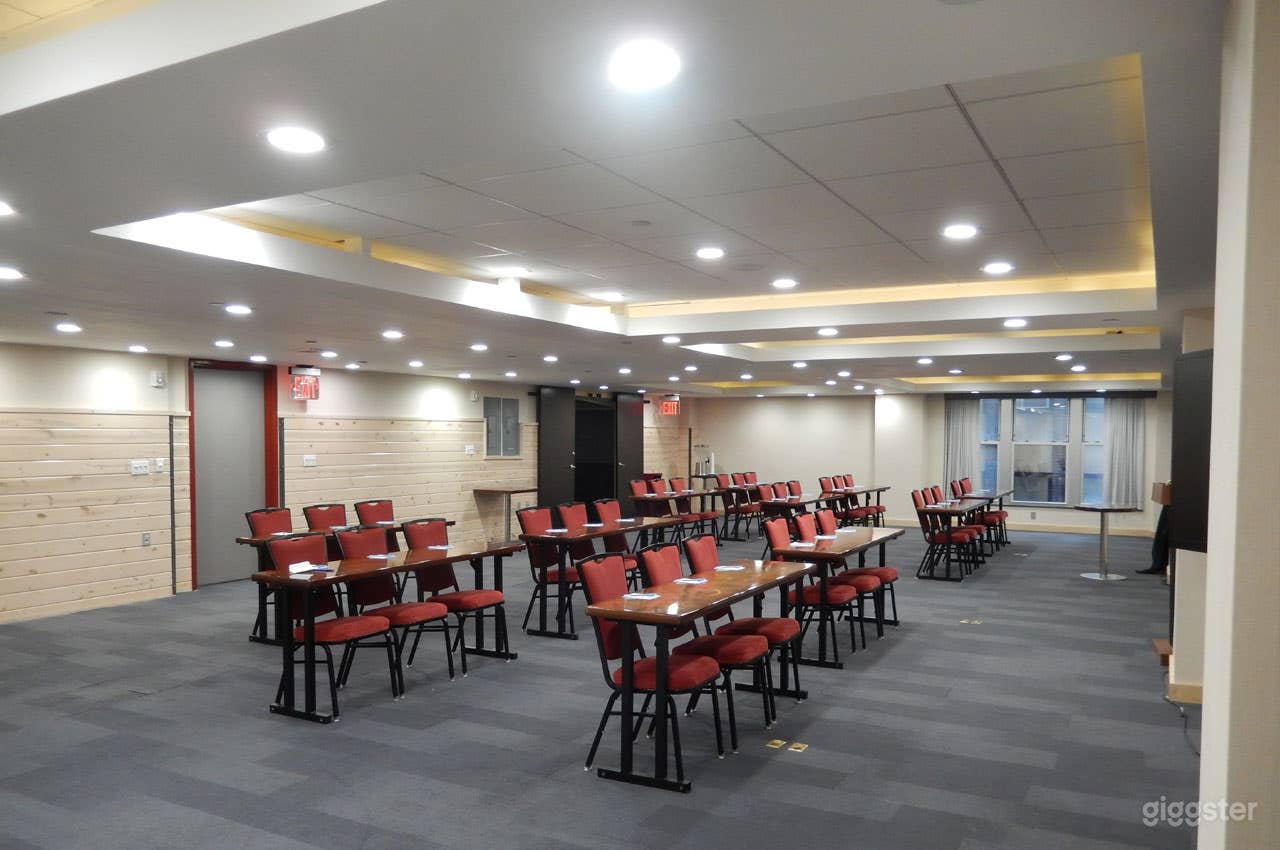 Fashion Garment Room Photo 2