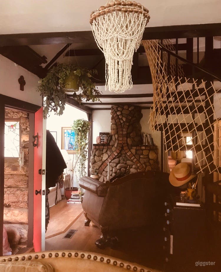  Original 1912 Log Cabin in Laurel Canyon  