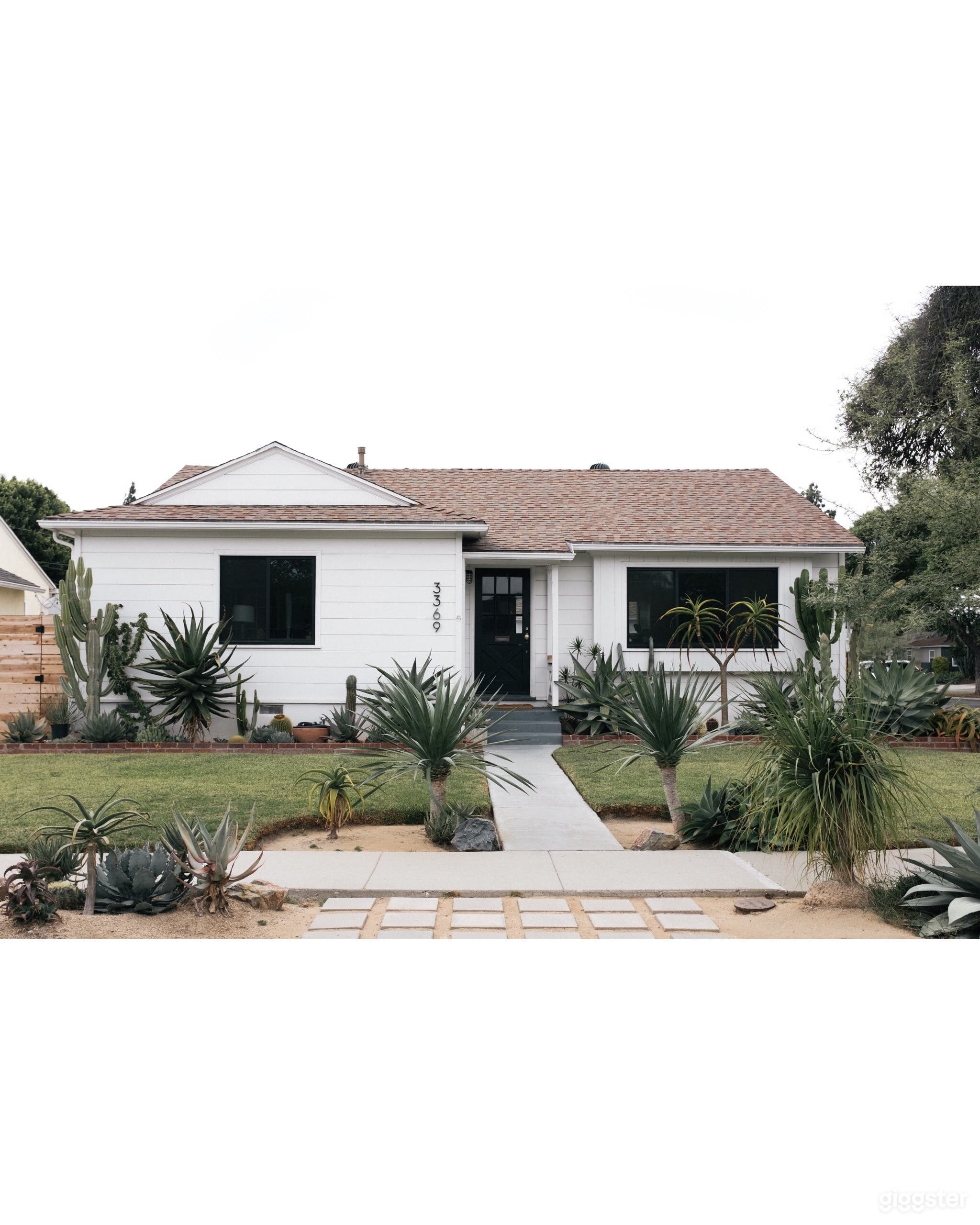 Casa Zeta is a California Bungalow set amongst rare cactus and succulent gardens.