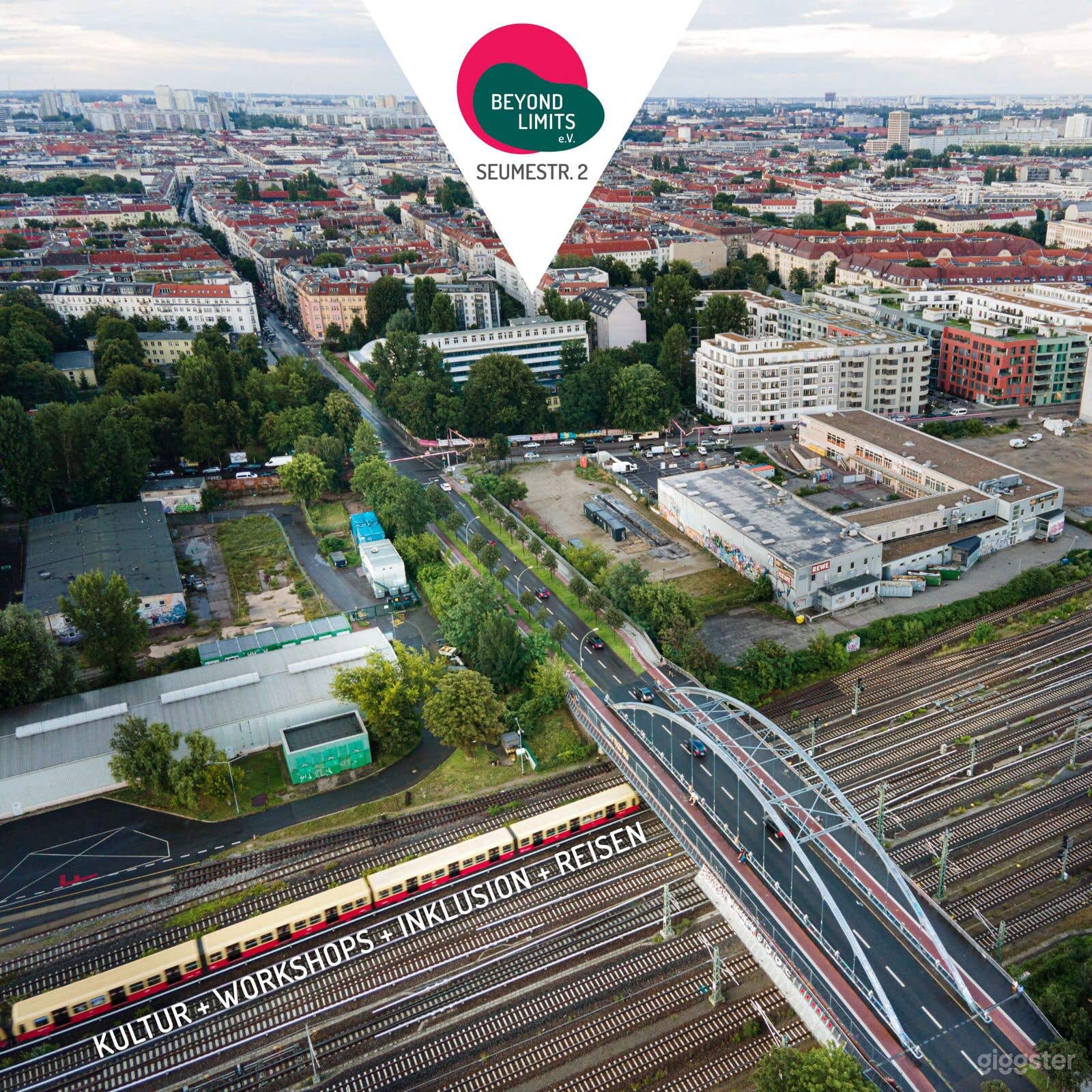 Inklusives Event-Café in Berlin Friedrichshain Photo 1