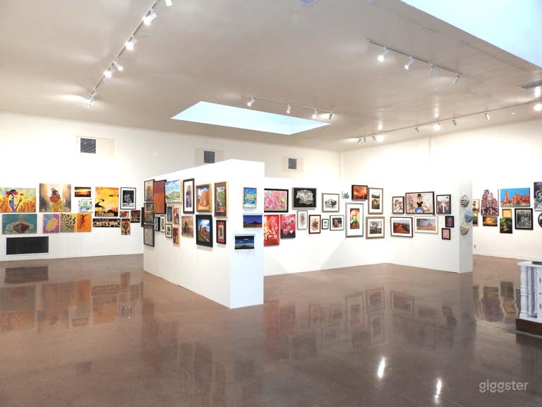  Galería enorme y hermosa en edificio del Registro Nacional de Lugares Históricos 