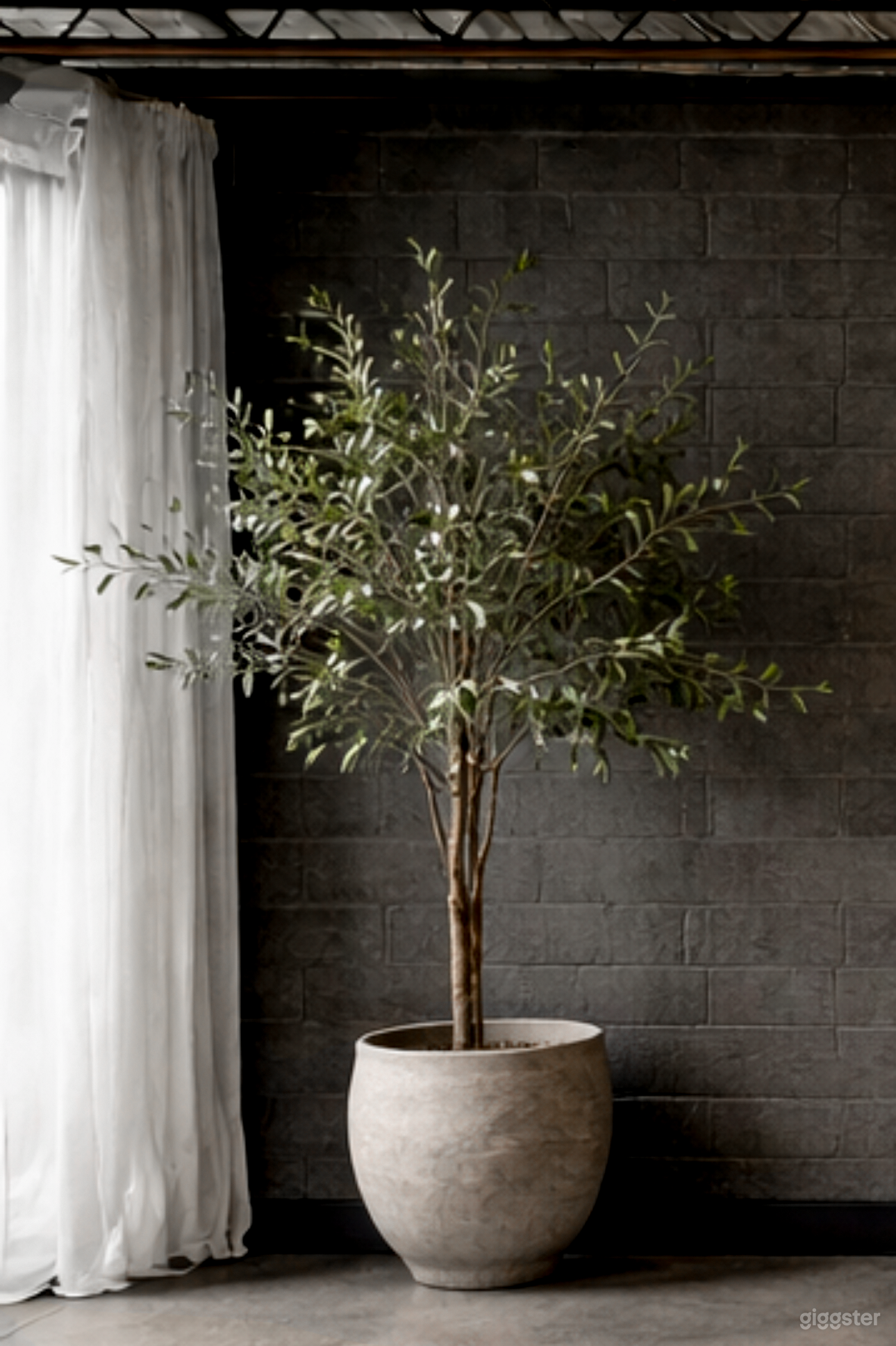 DETROIT AREA CREATIVE STUDIO FOR RENT Photo 3