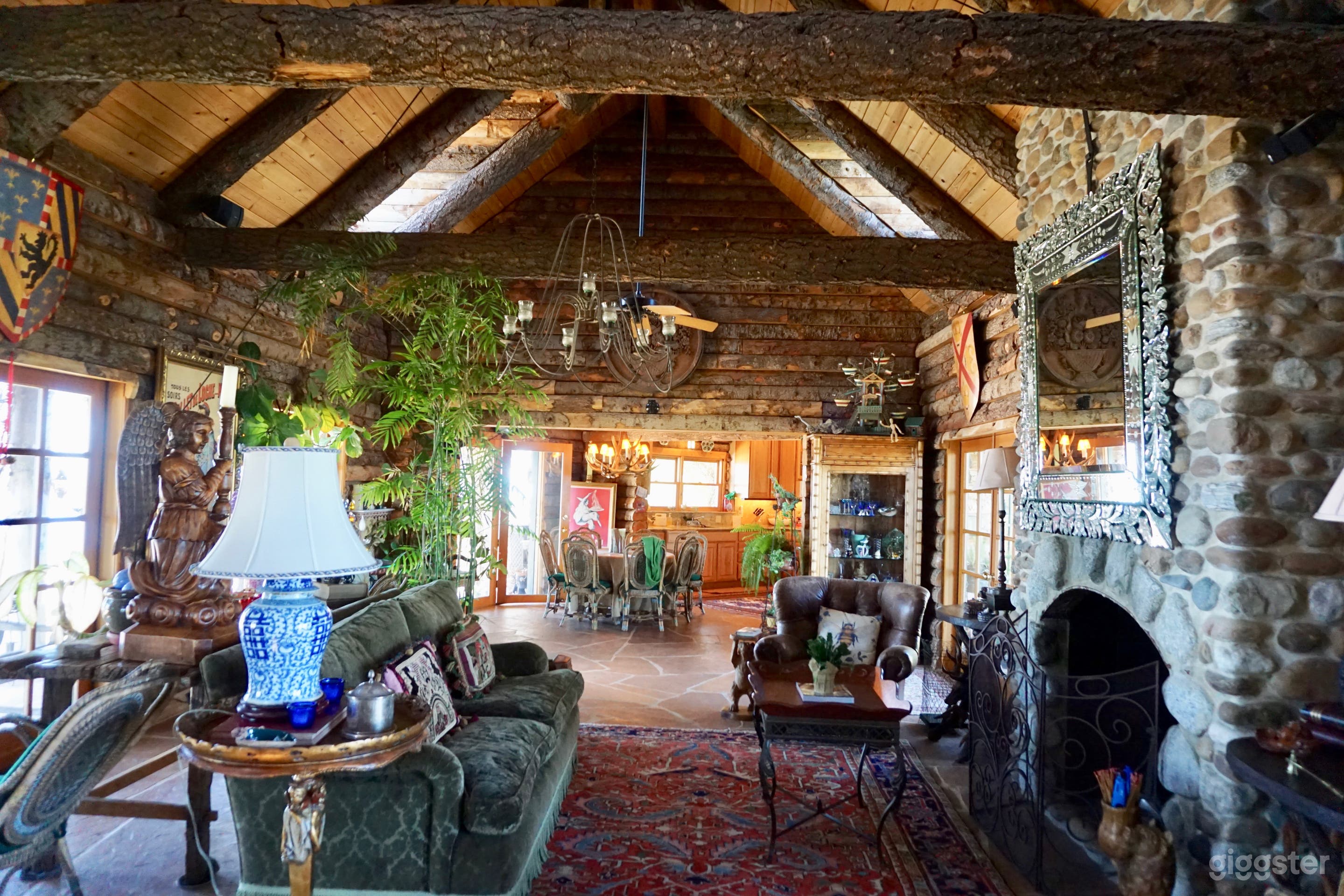 Above the Clouds Cabin Photo 1