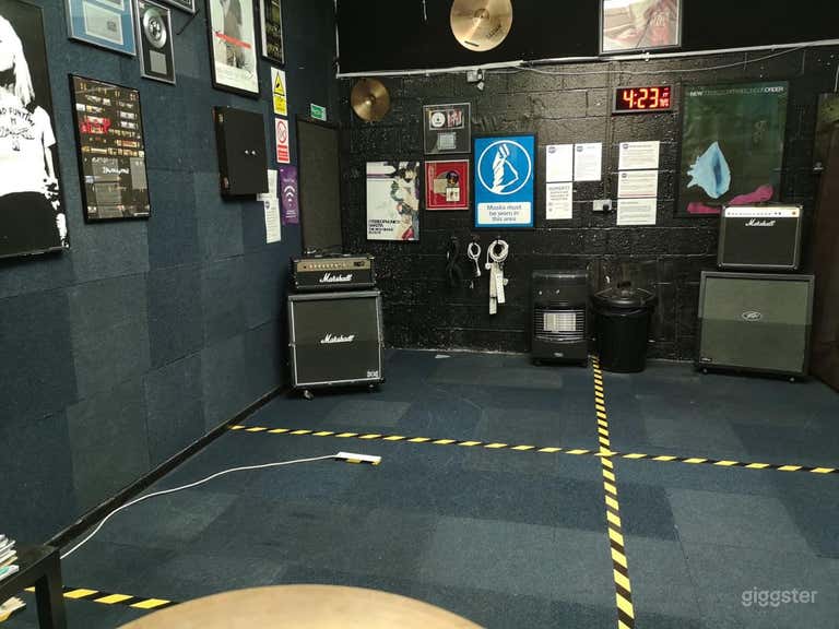  The Spacious Dance Studio for Rehearsals 