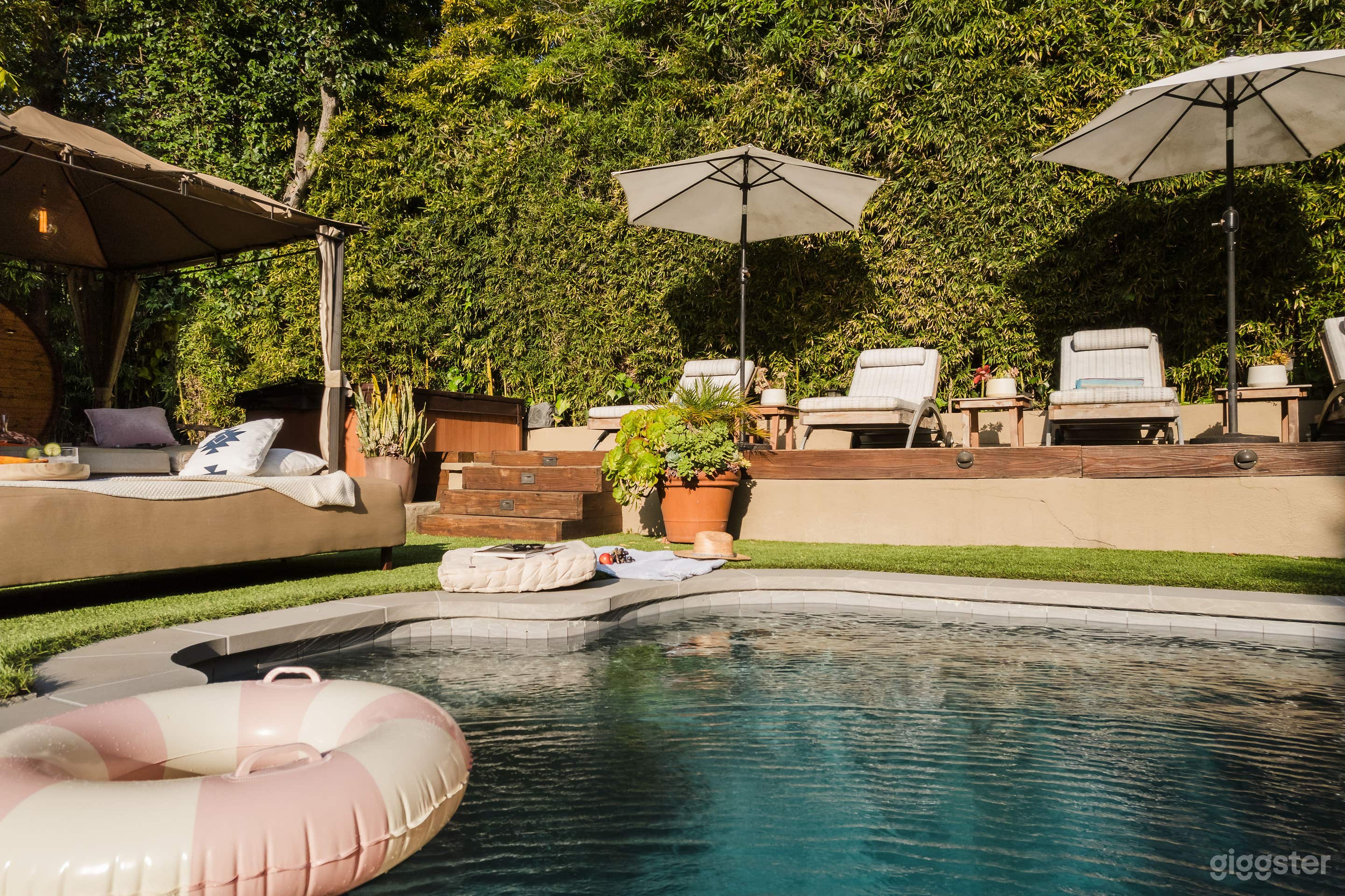 Sunny &amp; Chic Hollywood Hills Villa| Pool-Sauna-Spa Photo 3