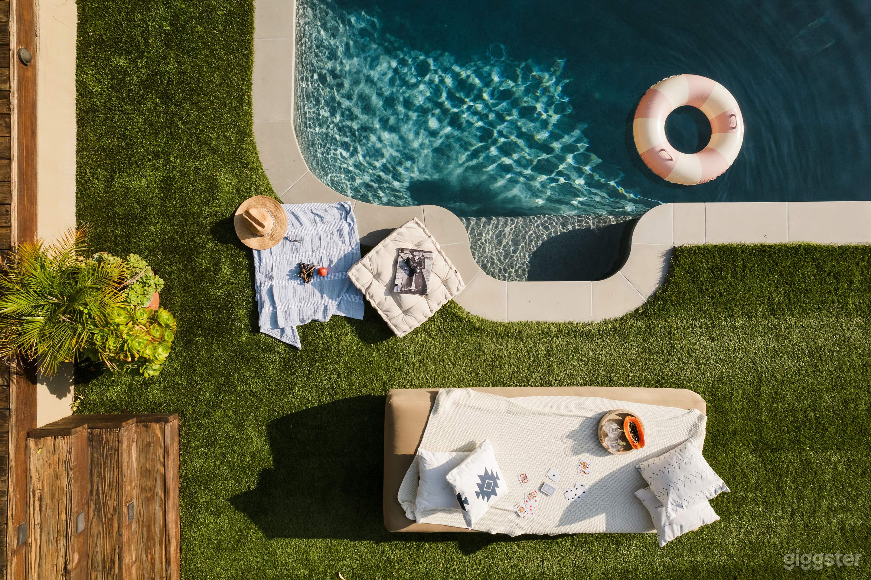 Sunny &amp; Chic Hollywood Hills Villa| Pool-Sauna-Spa Photo 2