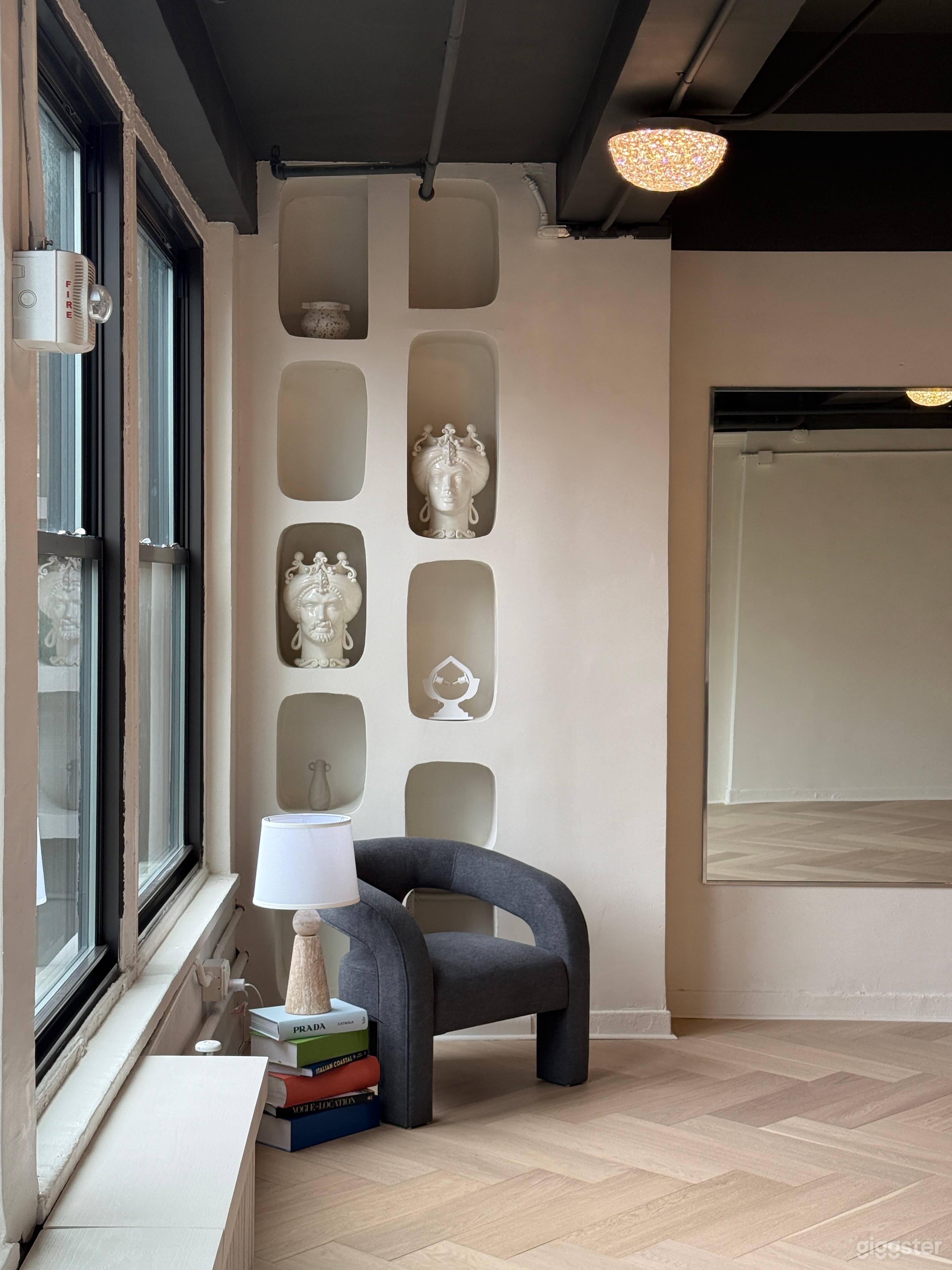 Posh Studio in the Sky Photo 1