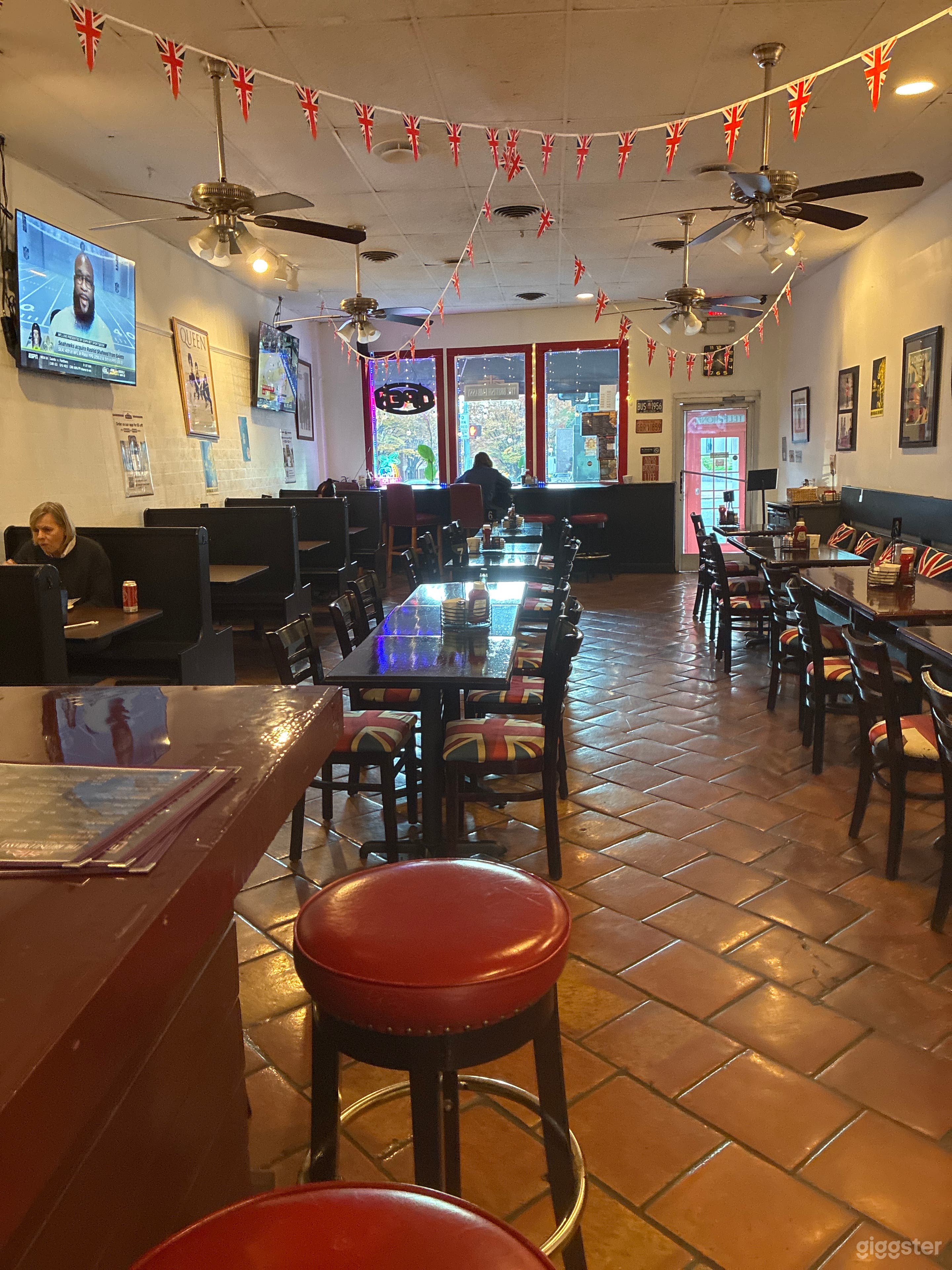 British and Thai restaurant in Richmond Photo 1