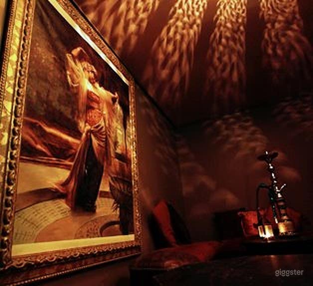 Ziryab Room Photo 2