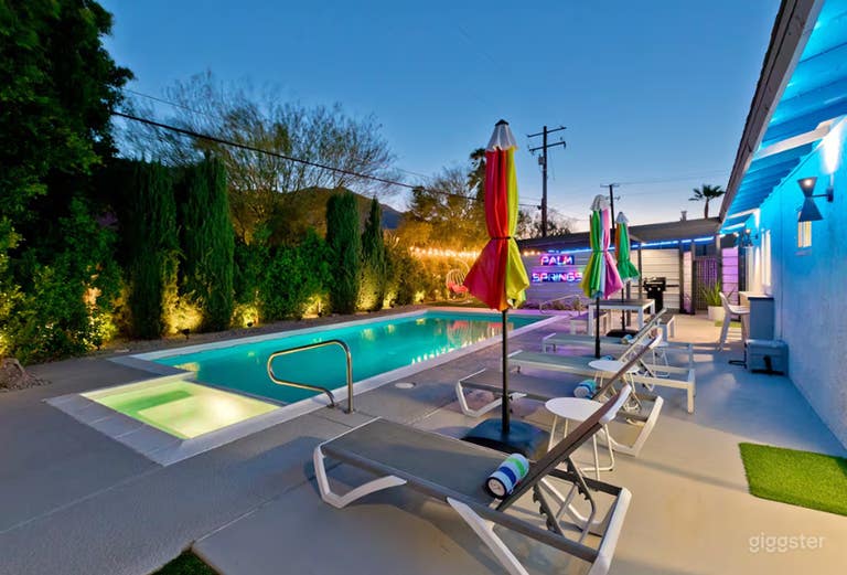  Stunning Private Outdoor Pool 