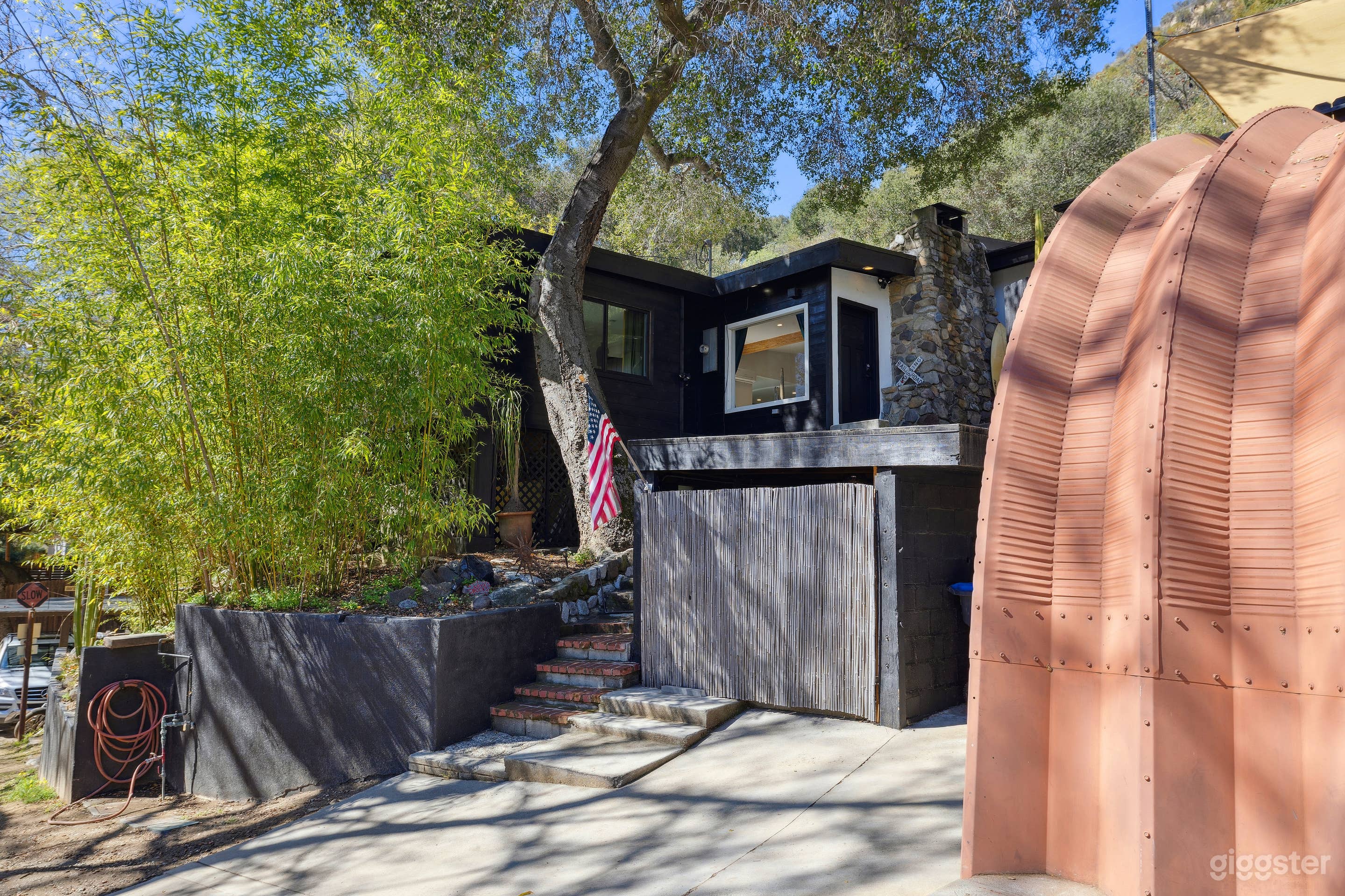 Iconic Topanga Boxcar House Photo 2