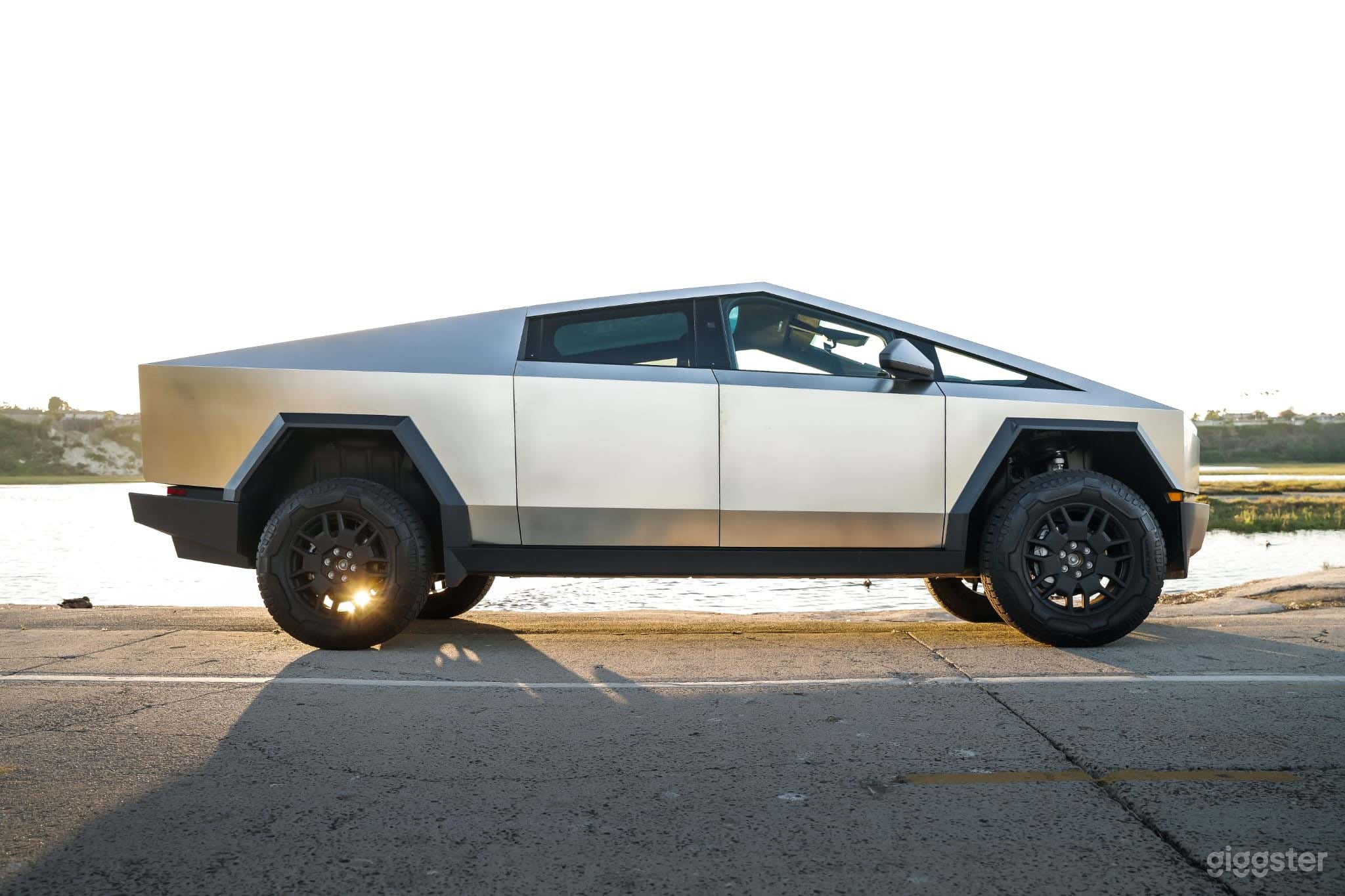 Tesla Cybertruck | Foundation Series Photo 2