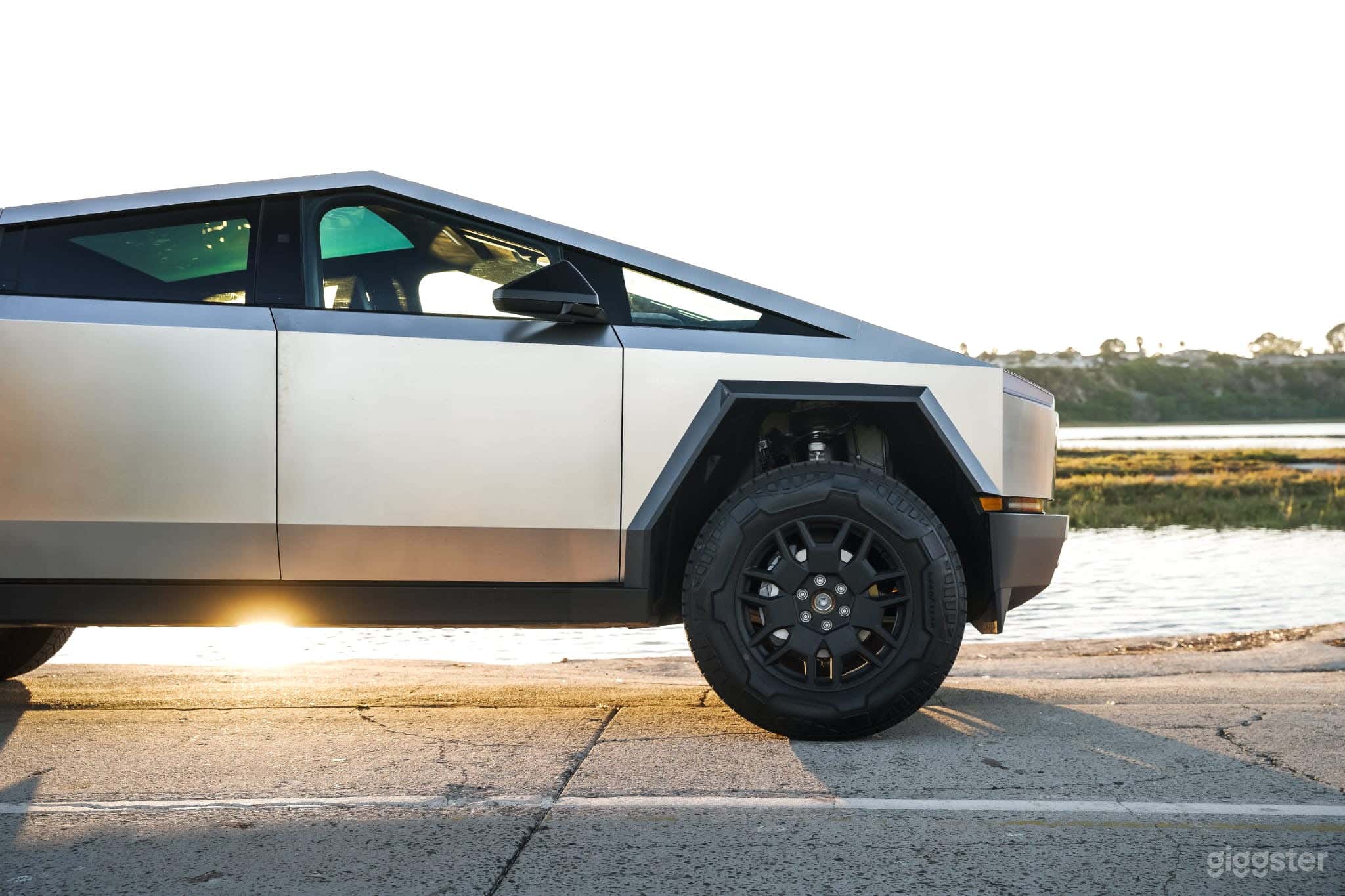 Tesla Cybertruck | Foundation Series Photo 3